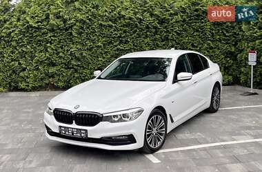Седан BMW 5 Series 2016 в Киеве