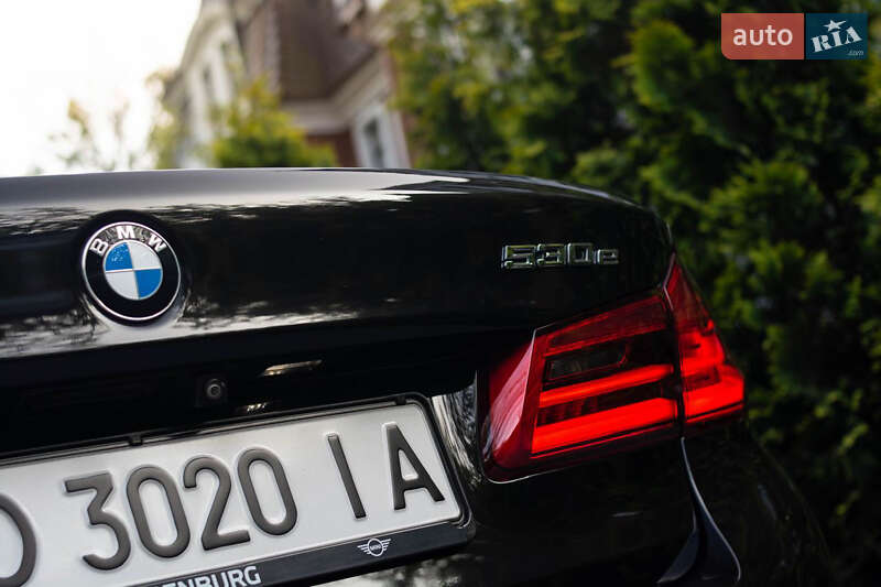 Седан BMW 5 Series 2019 в Ужгороді