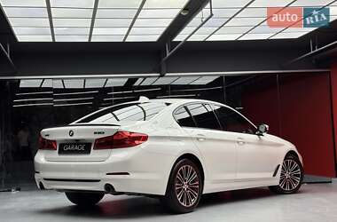 Седан BMW 5 Series 2018 в 