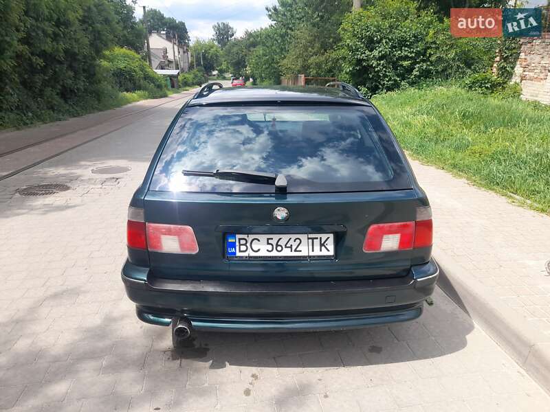 Універсал BMW 5 Series 2000 в Львові