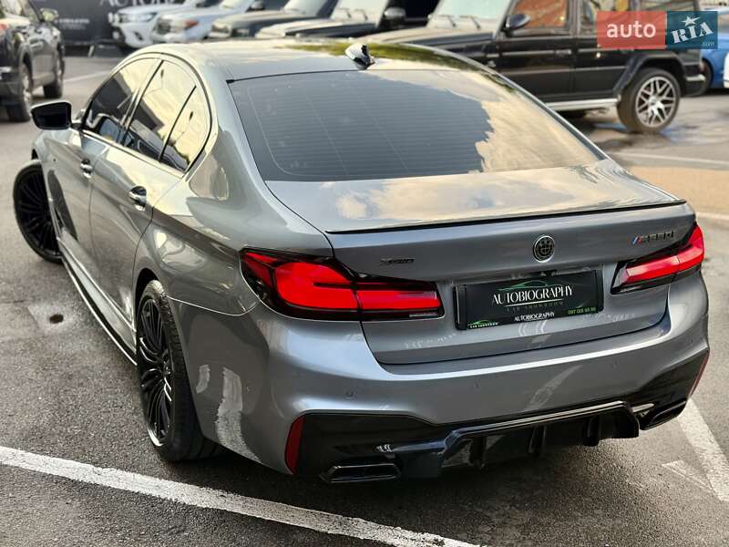 Седан BMW 5 Series 2017 в Киеве