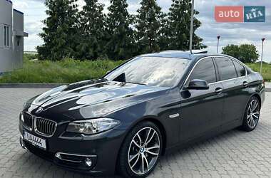 Седан BMW 5 Series 2013 в 