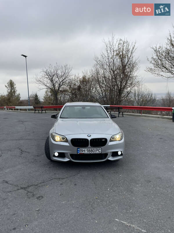 Седан BMW 5 Series 2012 в Измаиле фото 3 Седан BMW 5 Series 2012 в Измаиле