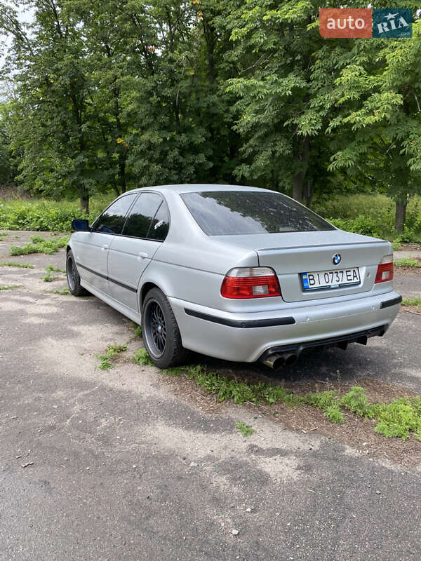 Седан BMW 5 Series 2002 в Семенівці