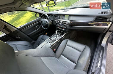Седан BMW 5 Series 2012 в 
