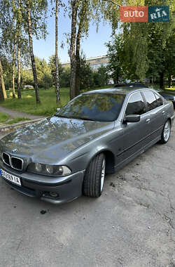 Седан BMW 5 Series 1999 в 