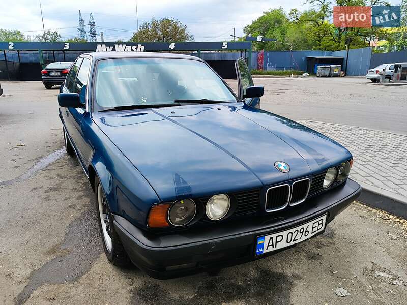 BMW 5 Series 1988 BMW 5 Series 1988