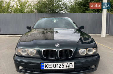 Седан BMW 5 Series 2001 в 