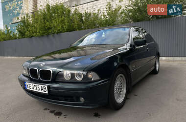 Седан BMW 5 Series 2001 в 