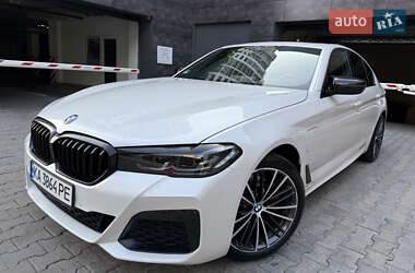 Седан BMW 5 Series 2020 в 
