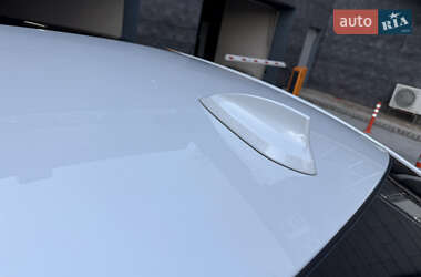 Седан BMW 5 Series 2020 в 