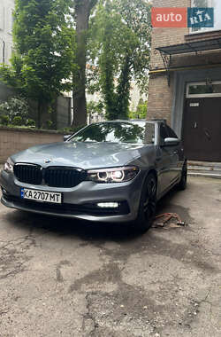 Седан BMW 5 Series 2017 в 