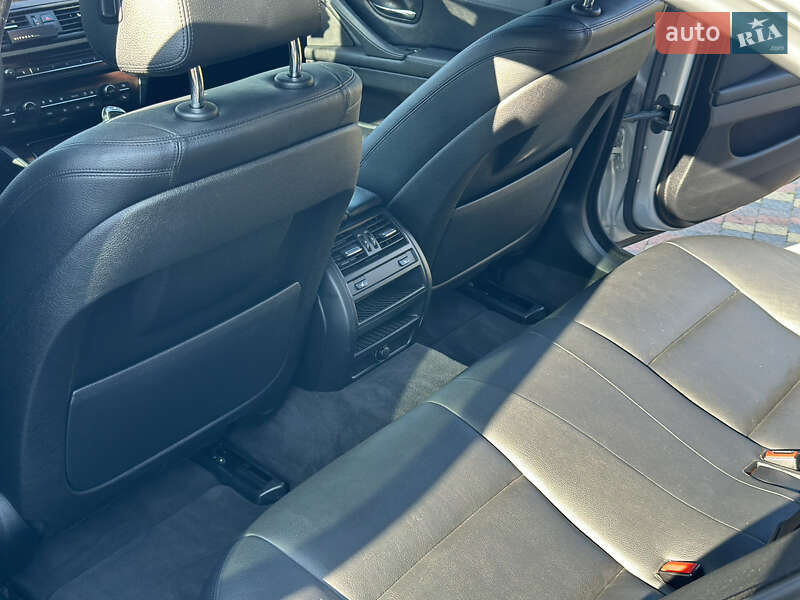 Седан BMW 5 Series 2014 в Луцьку