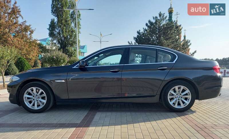 Седан BMW 5 Series 2013 в Измаиле фото 12 Седан BMW 5 Series 2013 в Измаиле