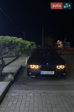 Седан BMW 5 Series 2002 в Львове