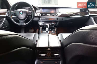 Седан BMW 5 Series 2013 в 