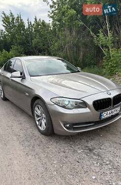 Седан BMW 5 Series 2011 в Миргороді