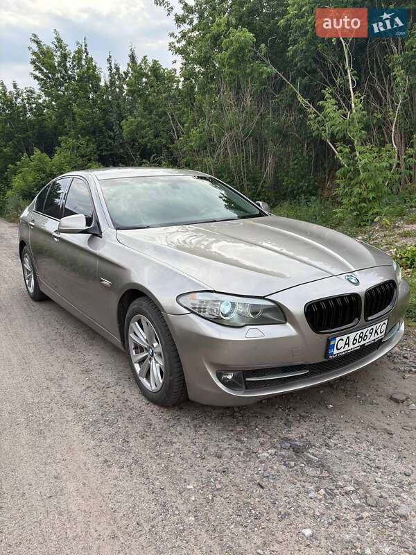 Седан BMW 5 Series 2011 в Миргороде фото 5 Седан BMW 5 Series 2011 в Миргороде