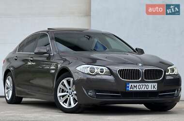 BMW 5 Series 2011 BMW 5 Series 2011