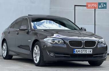 Седан BMW 5 Series 2011 в 