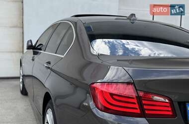 Седан BMW 5 Series 2011 в 
