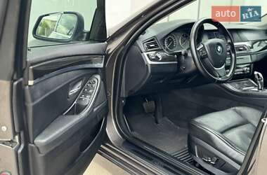 Седан BMW 5 Series 2011 в 