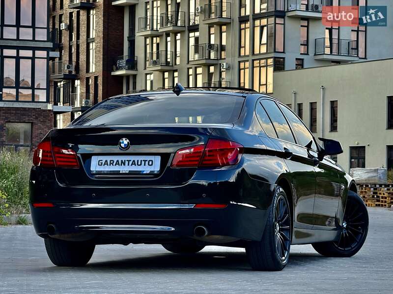 Седан BMW 5 Series 2013 в Одессе