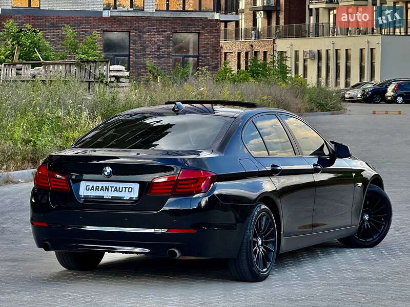 Седан BMW 5 Series 2013 в Одессе