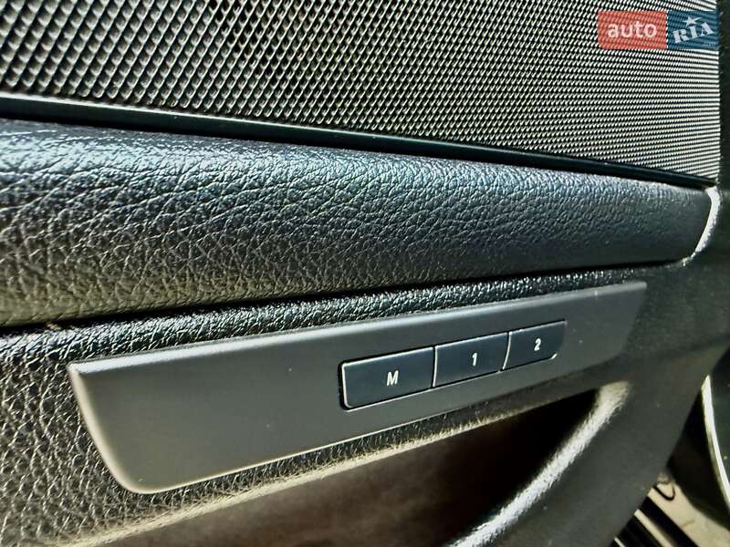 Седан BMW 5 Series 2013 в Одессе