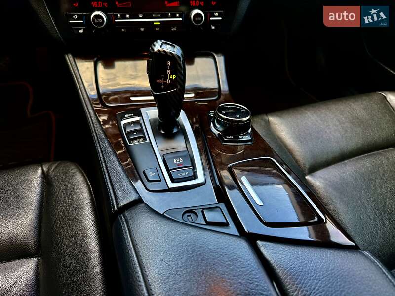 Седан BMW 5 Series 2013 в Одессе