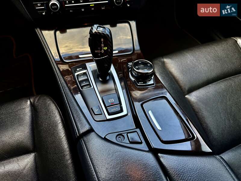 Седан BMW 5 Series 2013 в Одессе