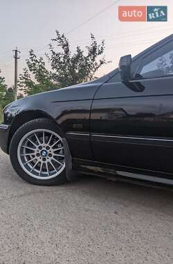 Седан BMW 5 Series 1998 в  фото 13 Седан BMW 5 Series 1998 в