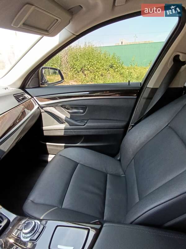 Седан BMW 5 Series 2013 в Ивано-Франковске