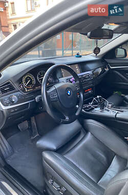 Седан BMW 5 Series 2011 в 