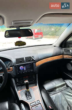 Седан BMW 5 Series 1998 в 