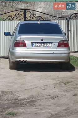 Седан BMW 5 Series 2002 в Тернополі