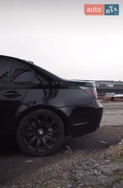 Седан BMW 5 Series 2003 в Дубно