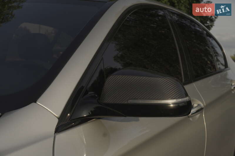 Седан BMW 5 Series 2016 в Ременеві