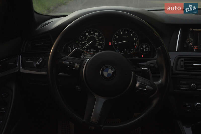 Седан BMW 5 Series 2016 в Ременеві