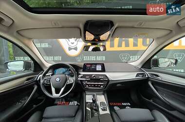 Седан BMW 5 Series 2017 в 
