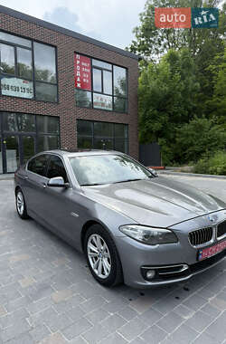 Седан BMW 5 Series 2015 в Тернополі