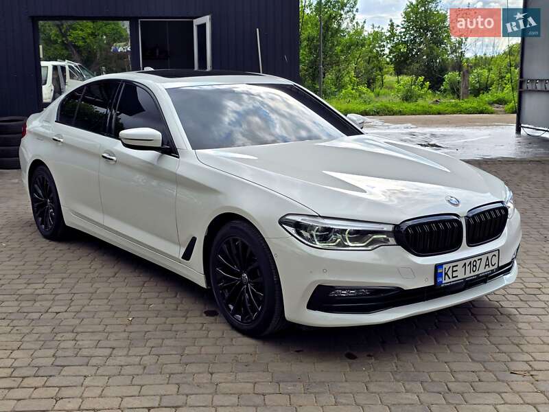 Седан BMW 5 Series 2018 в Києві