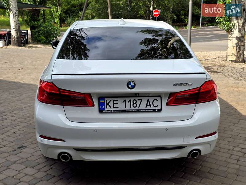 Седан BMW 5 Series 2018 в Києві