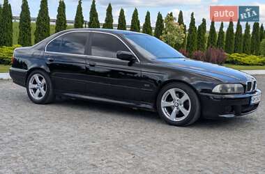 Седан BMW 5 Series 2001 в 