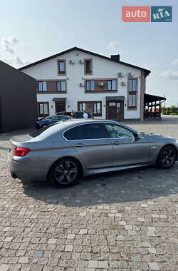 Седан BMW 5 Series 2010 в 