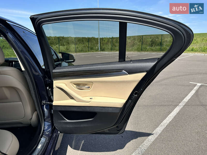 Седан BMW 5 Series 2015 в Ровно фото 38 Седан BMW 5 Series 2015 в Ровно