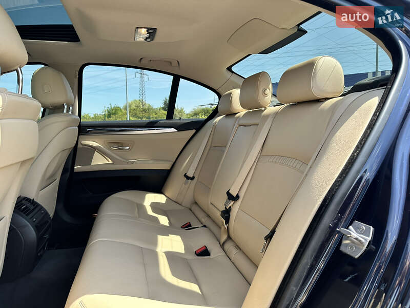Седан BMW 5 Series 2015 в Ровно фото 45 Седан BMW 5 Series 2015 в Ровно