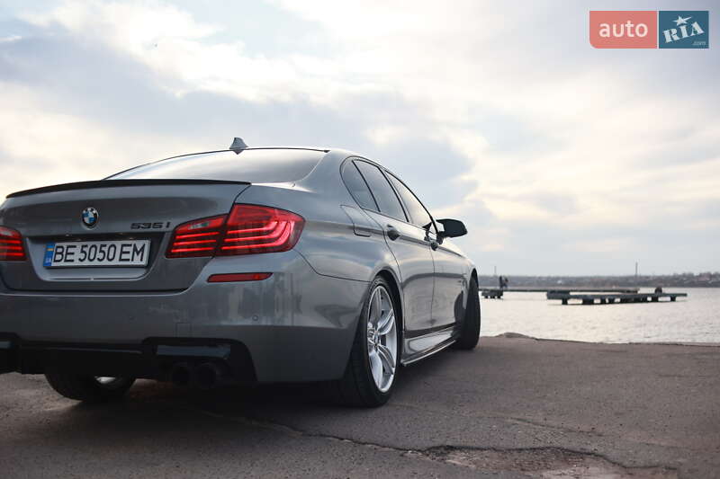 Седан BMW 5 Series 2014 в Николаеве