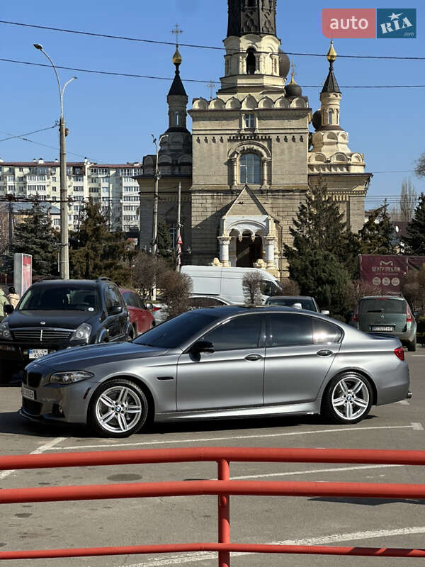 Седан BMW 5 Series 2014 в Николаеве
