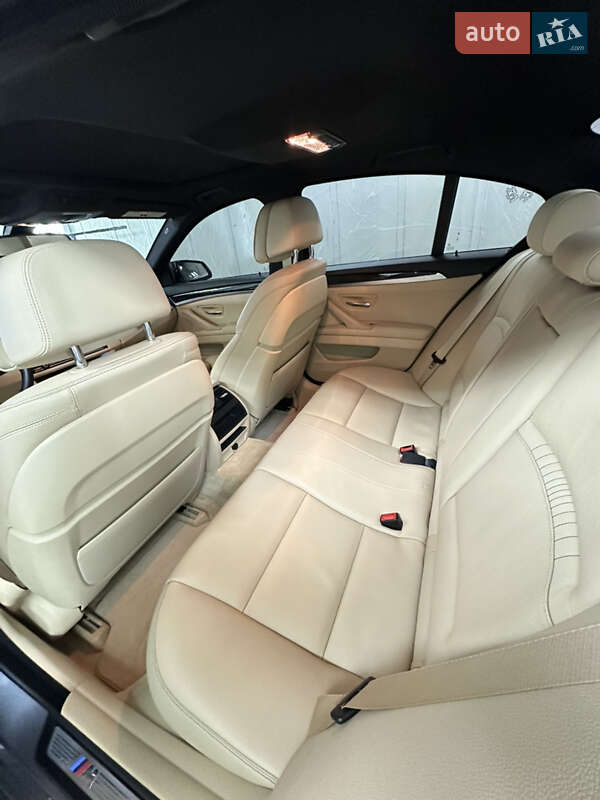 Седан BMW 5 Series 2014 в Николаеве